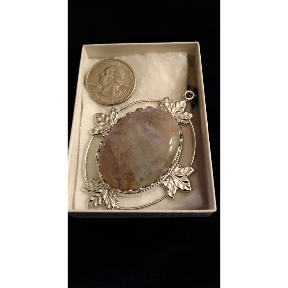 Natural Gemstone Vintage handmade pendan
